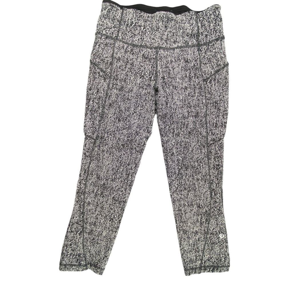 Lululemon Run On Mid-Rise Crop Power Luxtreme Irregular Denim Twill W6AJVS